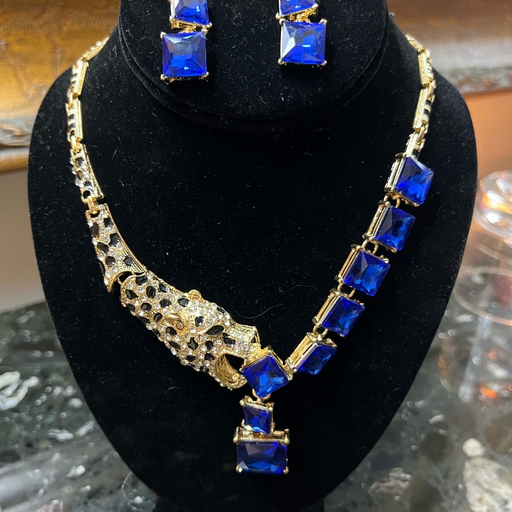 Royal Blue and Gold Necklace Set